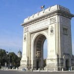 Arco del Triunfo en Bucarest, réplica del parisino Arco del Triunfo en Bucarest, réplica del parisino