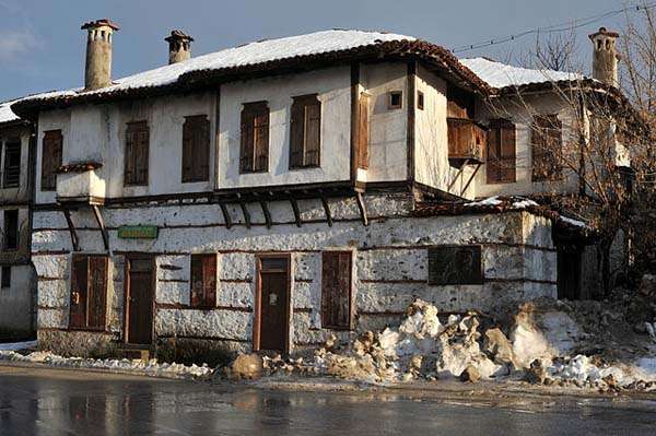 Zlatograd, casas tradicionales